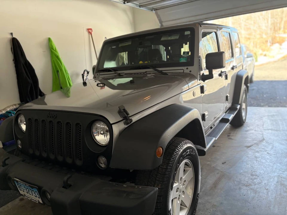 2017 Jeep - Image 18 of 19