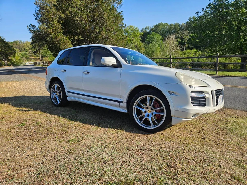 2008 Porsche 955/957 Cayenne GTS - Image 13 of 24