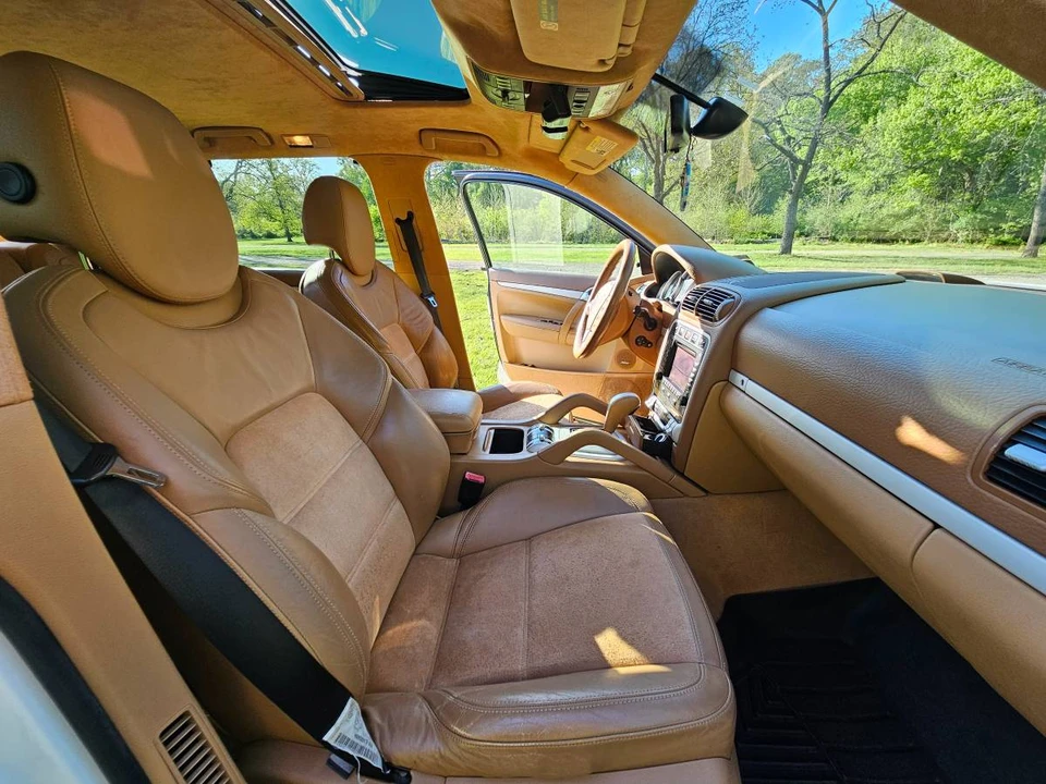 2008 Porsche 955/957 Cayenne GTS - Image 9 of 24