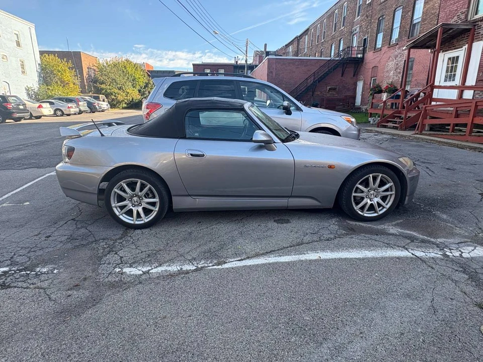 2004 Honda AP2 S2000 - Image 5 of 5