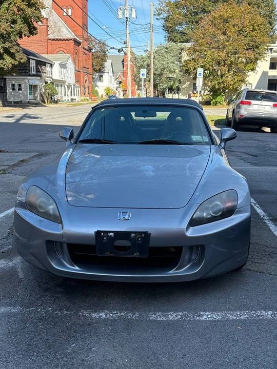 2004 Honda AP2 S2000 - Image 3 of 5