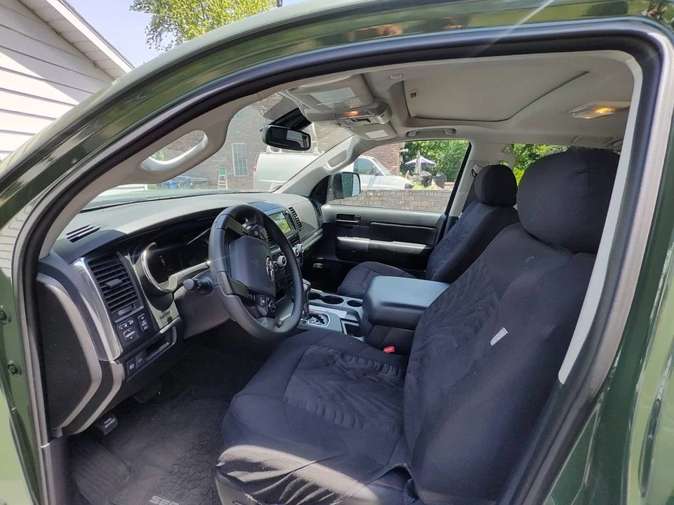 2020 Toyota Sequoia 2nd Gen - Image 17 of 24