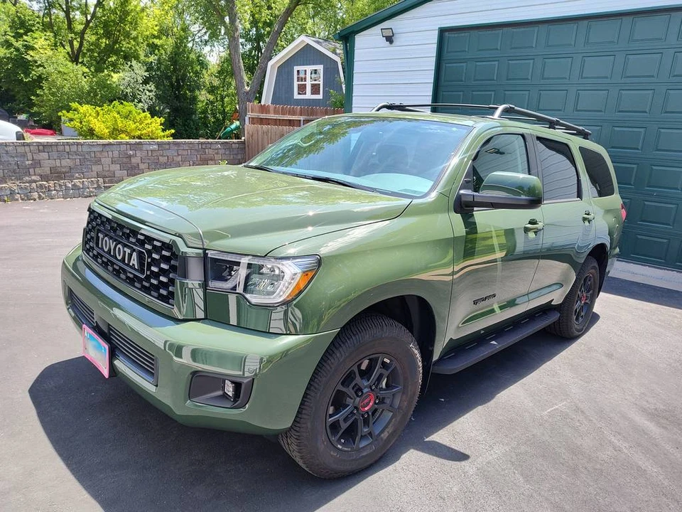2020 Toyota Sequoia 2nd Gen - Image 9 of 24