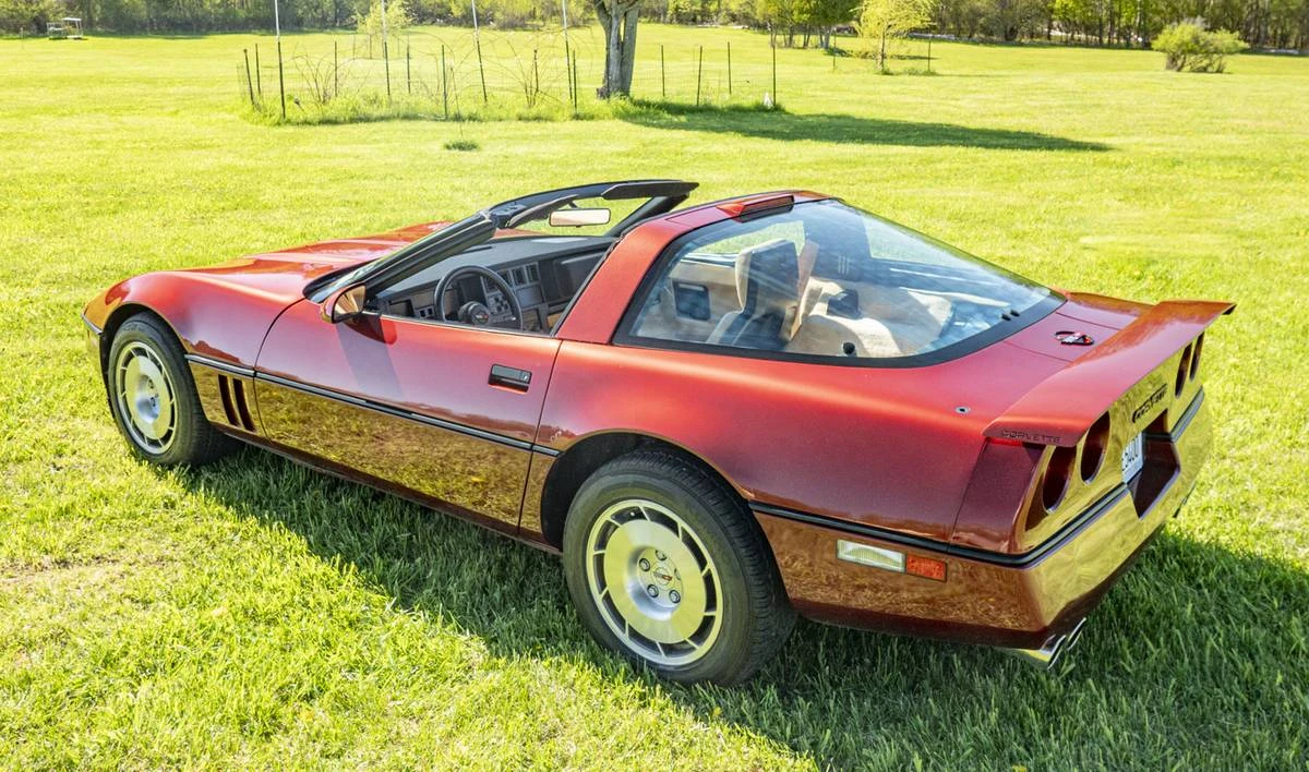 1986 Chevrolet Corvette C4 - Image 15 of 19