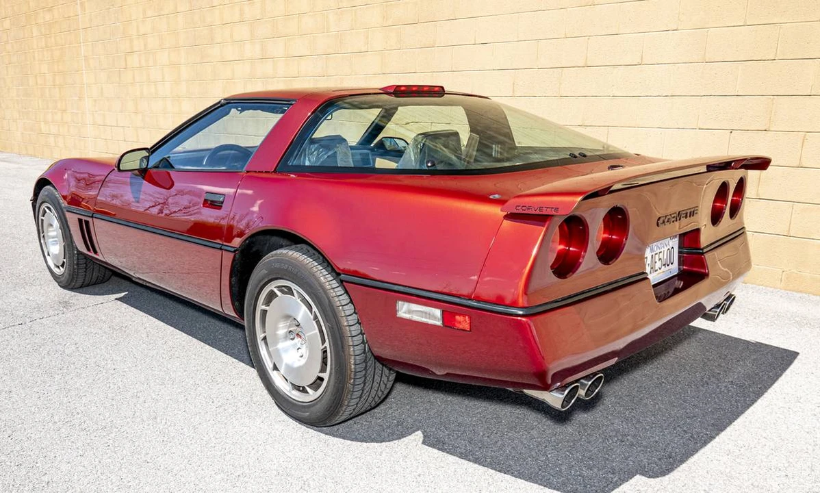 1986 Chevrolet Corvette C4 - Image 3 of 19