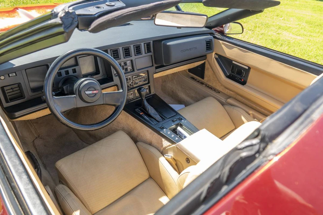1986 Chevrolet Corvette C4 - Image 16 of 19