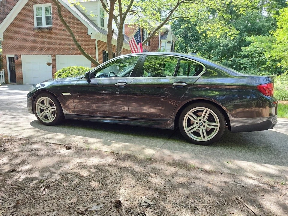 2012 BMW F10 5 Series Sedan - Image 3 of 28
