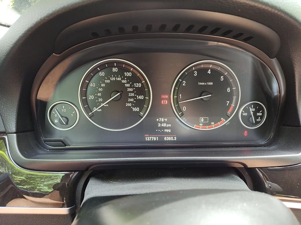 2012 BMW F10 5 Series Sedan - Image 18 of 28