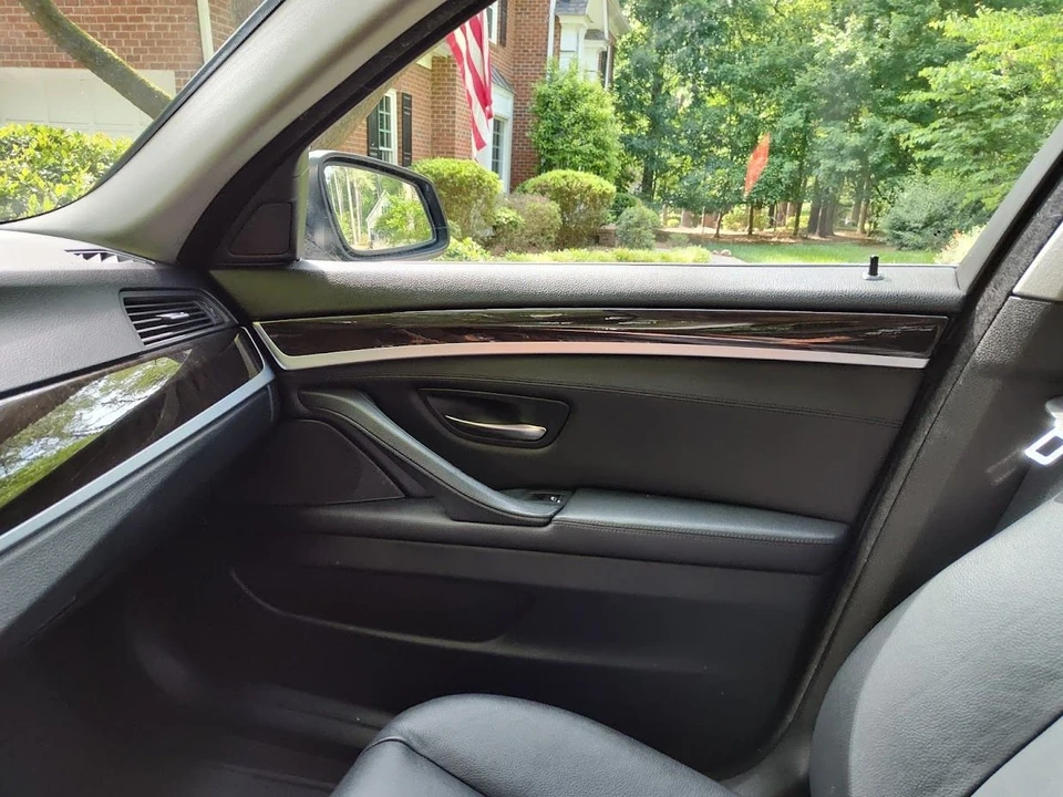 2012 BMW F10 5 Series Sedan - Image 20 of 28