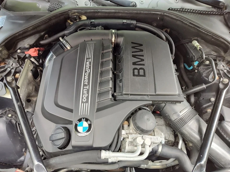 2012 BMW F10 5 Series Sedan - Image 24 of 28