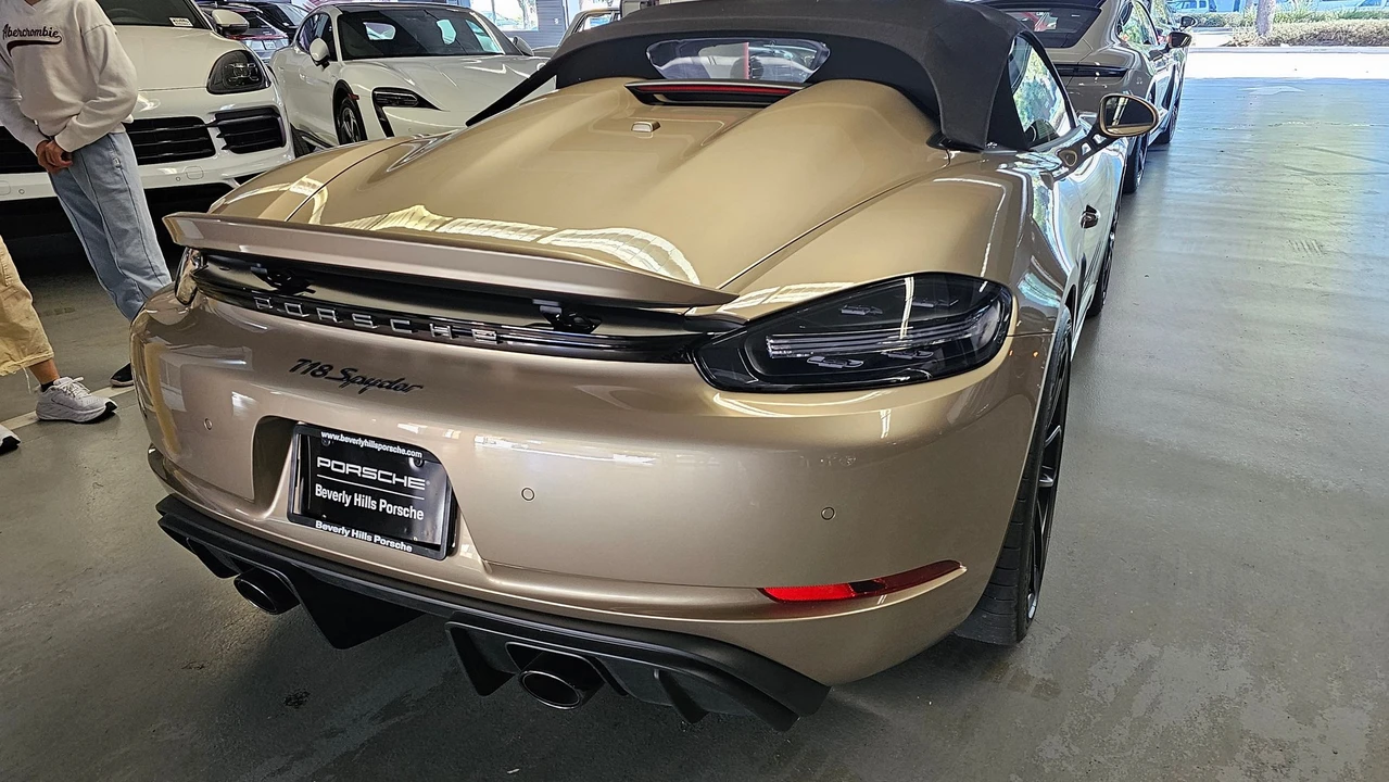 2024 Porsche 718 Boxster Spyder - Image 3 of 9