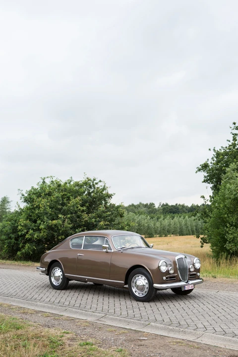 1958 Lancia Aurelia - Image 2 of 18