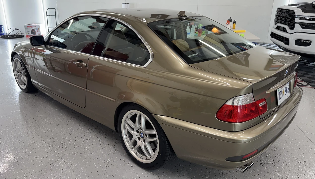 2005 BMW E46 330i & 330Ci - Image 3 of 6