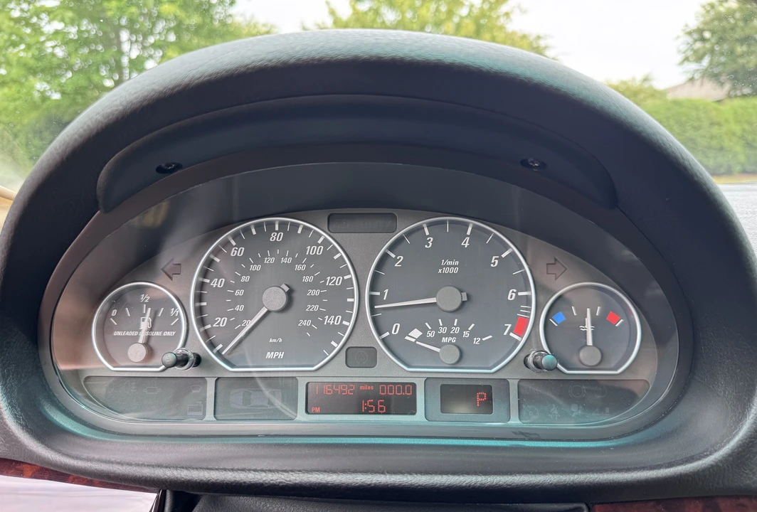 2005 BMW E46 330i & 330Ci - Image 5 of 6