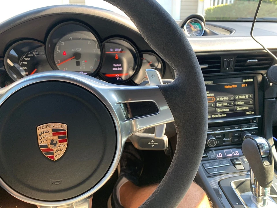 2015 Porsche 991 Carrera GTS - Image 6 of 7