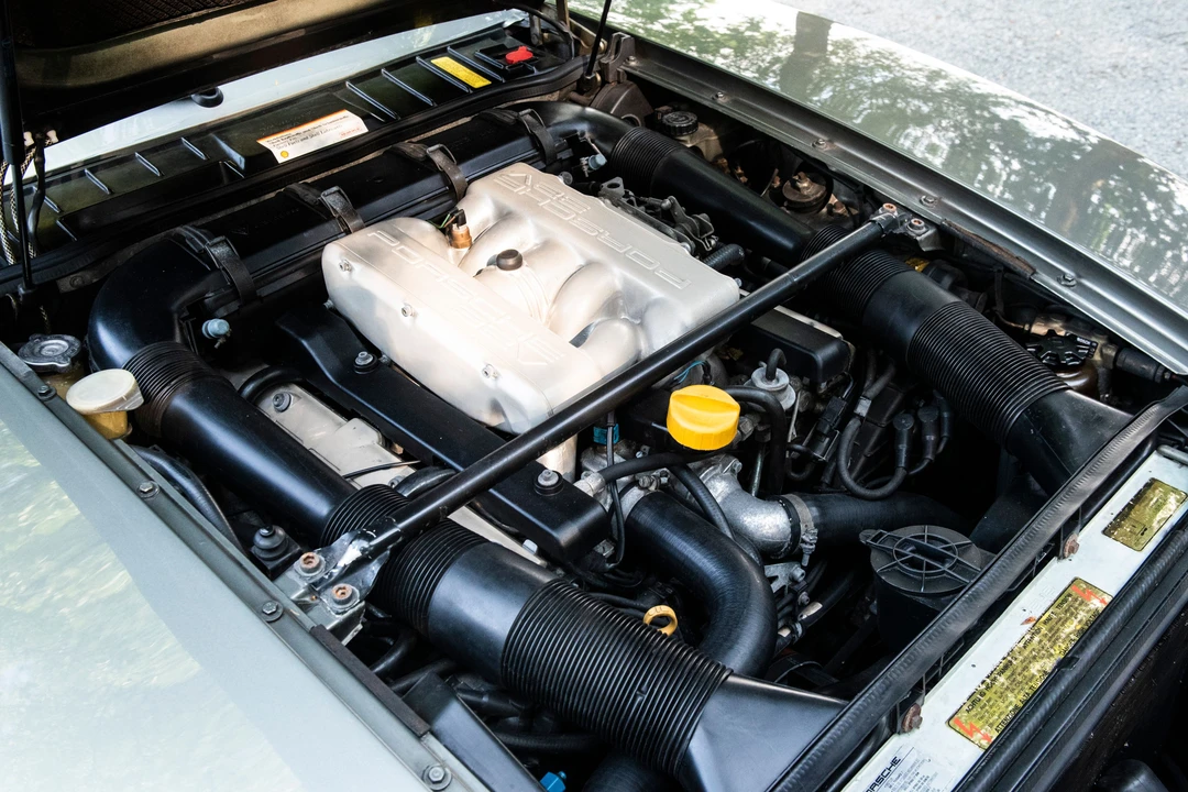 1988 Porsche 928 S4 - Image 10 of 13