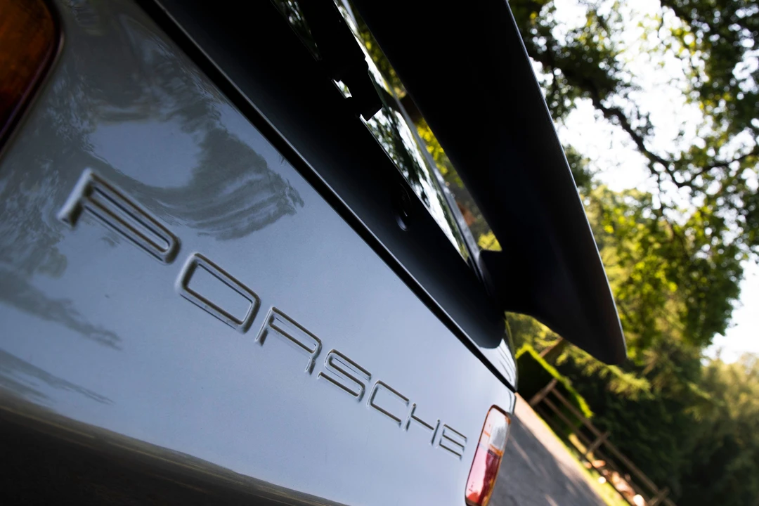 1988 Porsche 928 S4 - Image 13 of 13