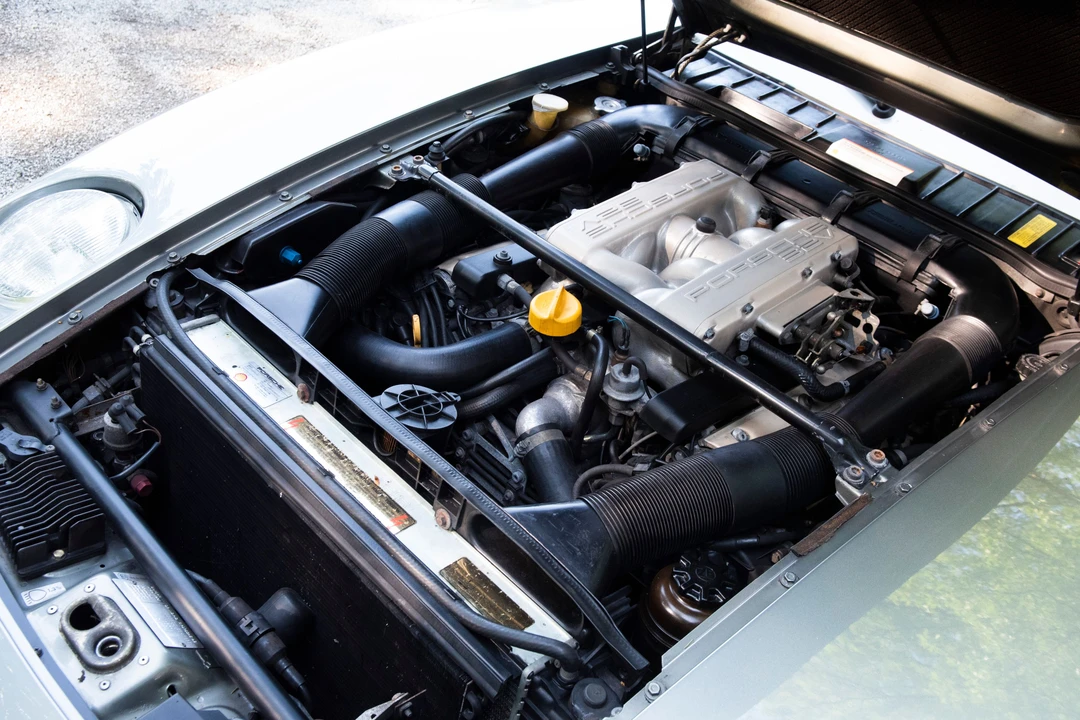 1988 Porsche 928 S4 - Image 9 of 13