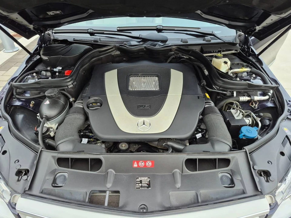 2009 Mercedes-Benz W204 C-Class - Image 9 of 18