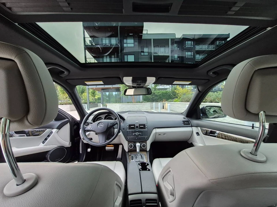 2009 Mercedes-Benz W204 C-Class - Image 12 of 18