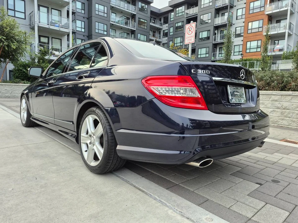 2009 Mercedes-Benz W204 C-Class - Image 4 of 18