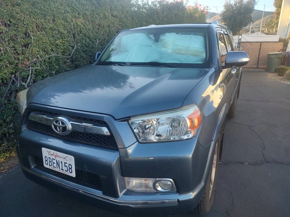 2013 Toyota 4Runner 5th Gen - Image 2 of 8