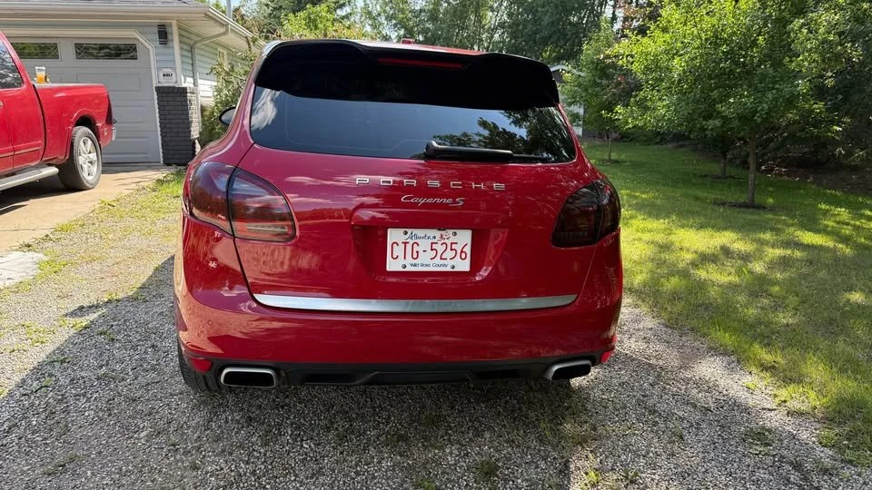 2014 Porsche 958 Cayenne S - Image 4 of 10
