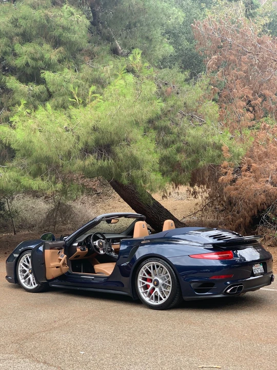 2015 Porsche 991 Turbo - Image 2 of 7