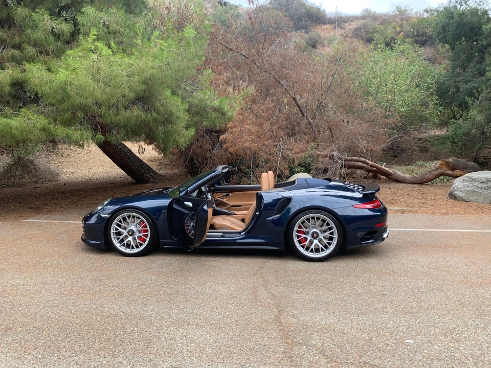 2015 Porsche 991 Turbo - Image 5 of 7