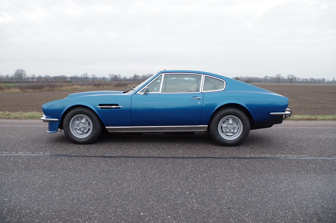 Aston Martin AM V8 - Image 6 of 22