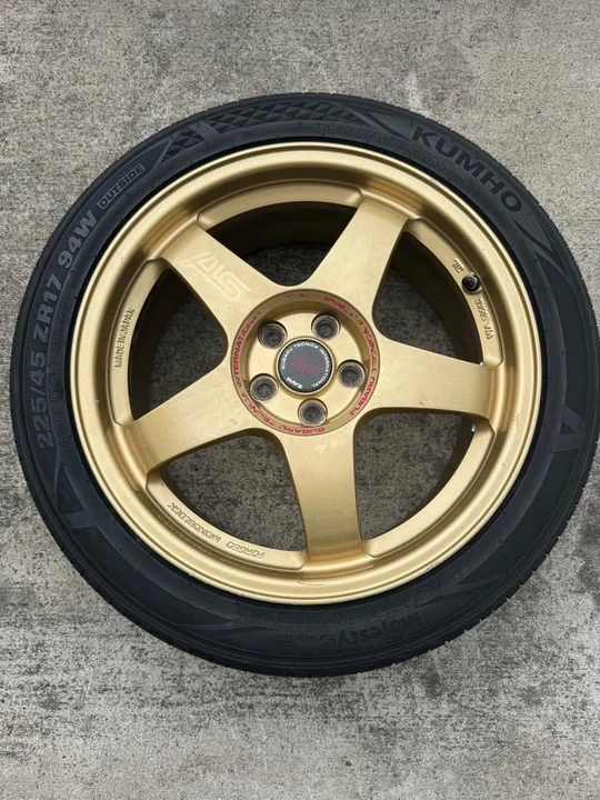 Parts & Memorabilia Other Wheels - Image 4 of 8