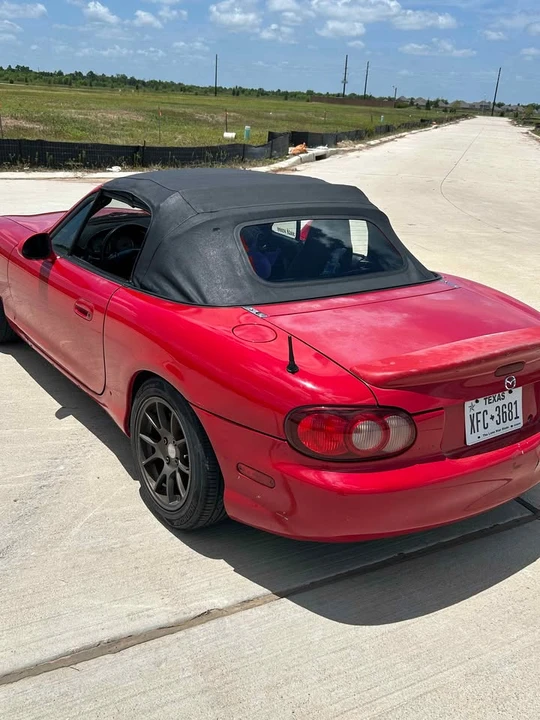 2003 Mazda NB MX-5 Miata - Image 4 of 9