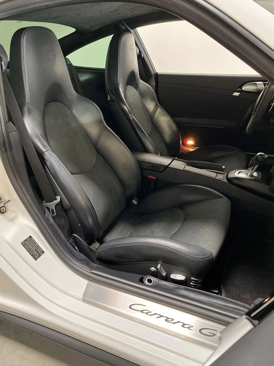 2011 Porsche 911 - Image 7 of 8