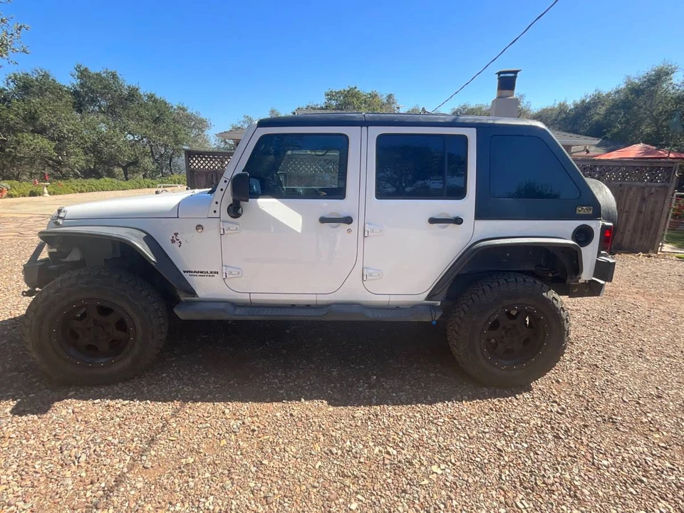2014 Jeep JK Wrangler - Image 2 of 8