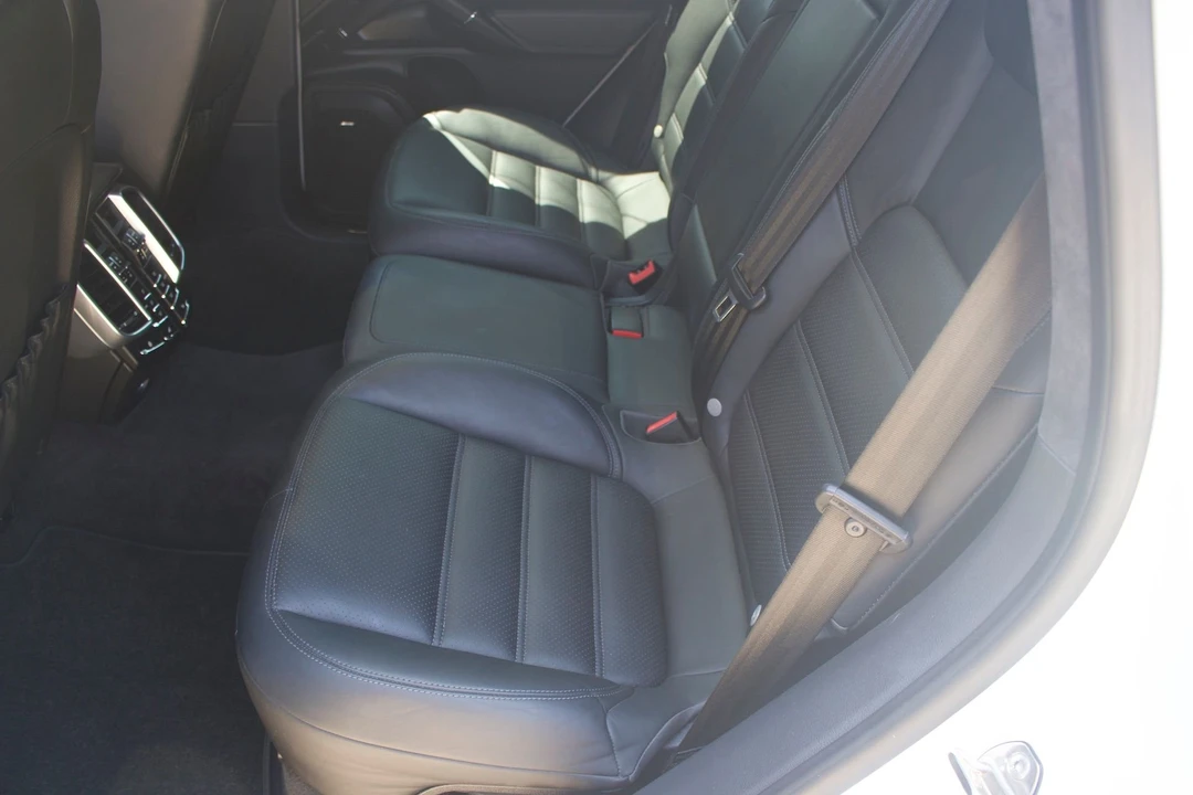 2013 Porsche 958 Cayenne Turbo - Image 22 of 31