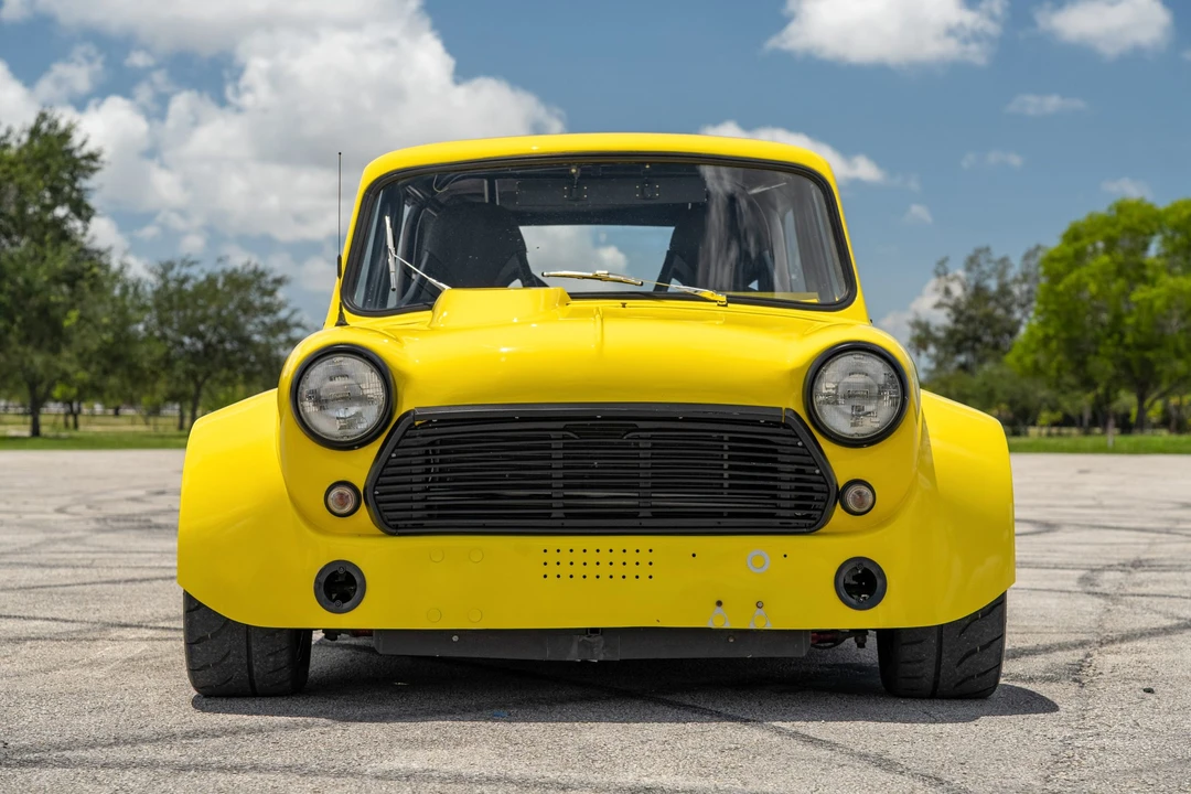 Mini Mini Mark III - Image 3 of 31