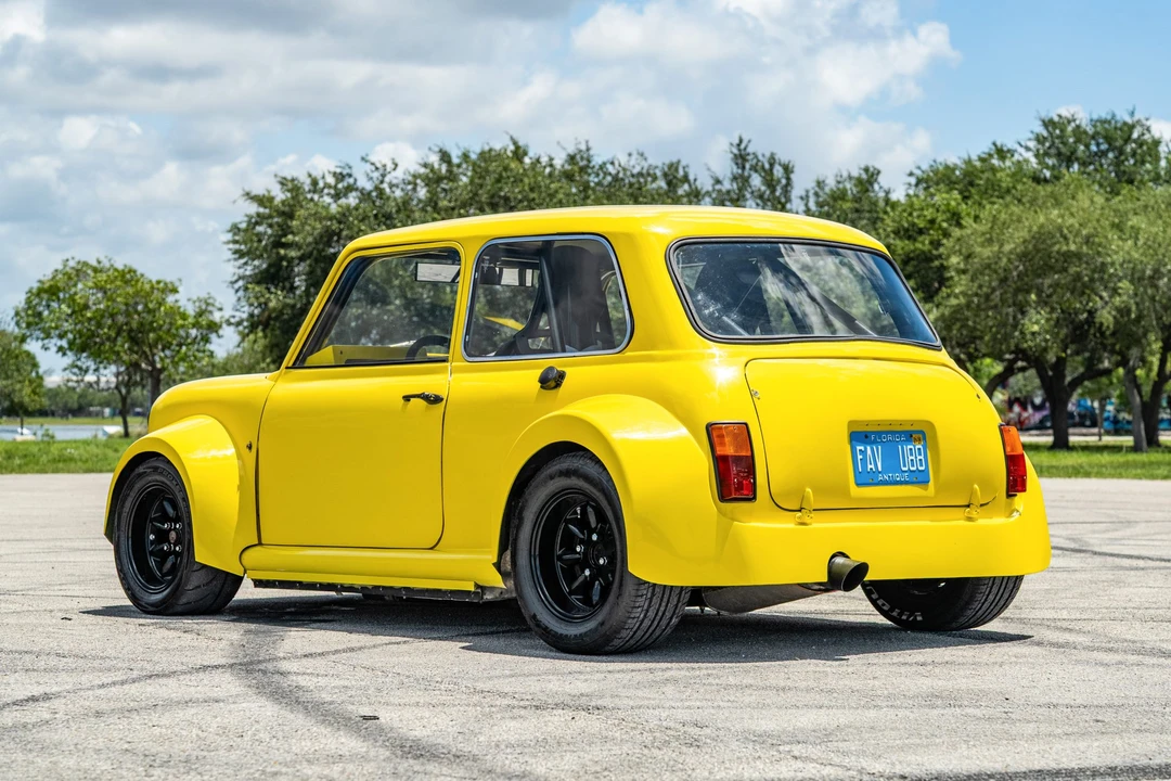 Mini Mini Mark III - Image 8 of 31
