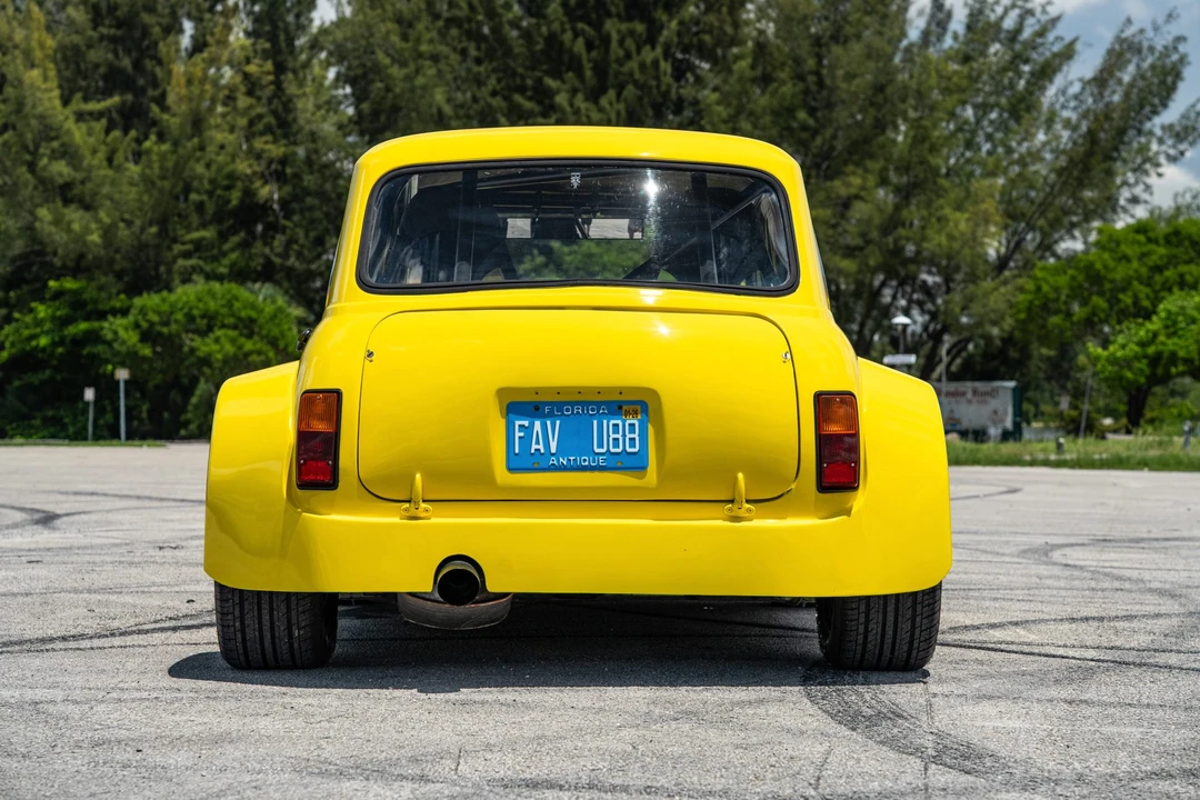 Mini Mini Mark III - Image 7 of 31