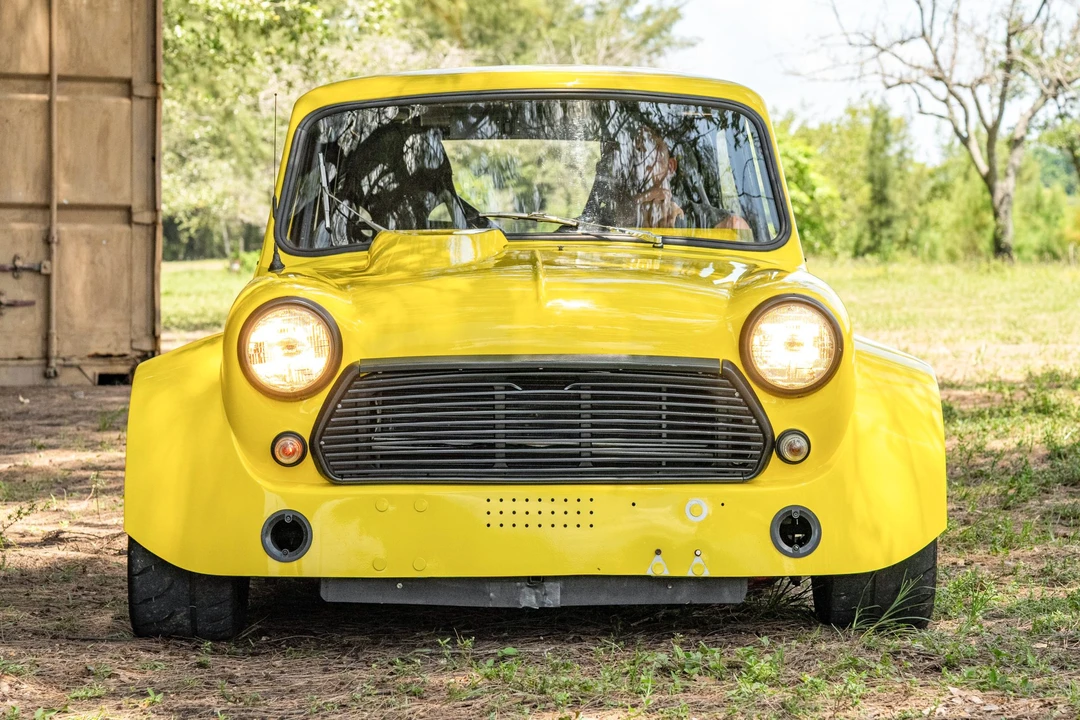 Mini Mini Mark III - Image 14 of 31