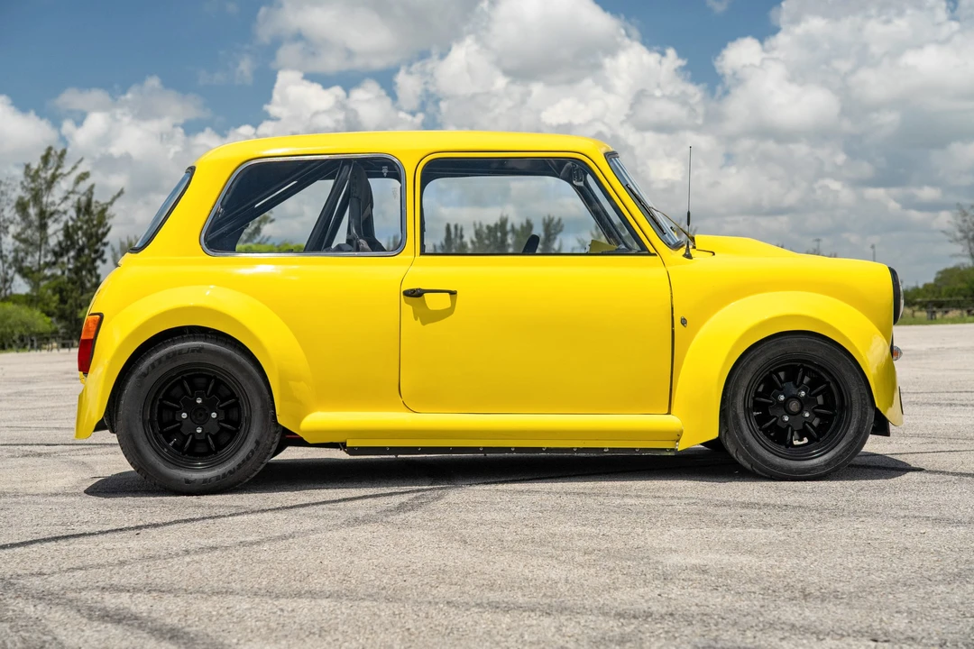 Mini Mini Mark III - Image 5 of 31