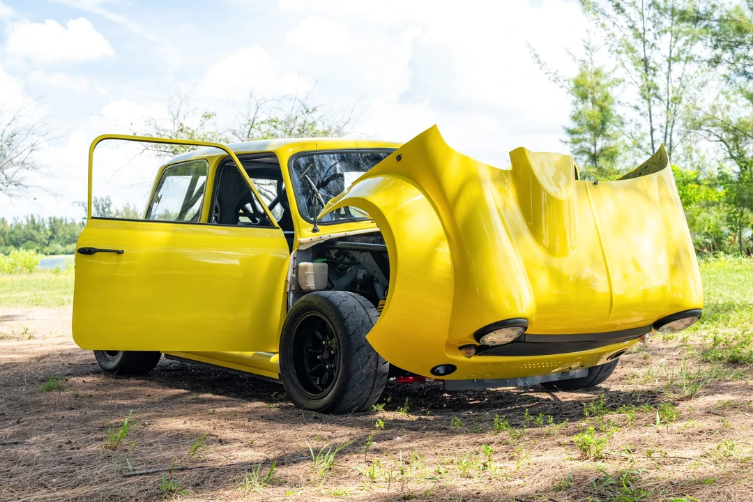 Mini Mini Mark III - Image 13 of 31
