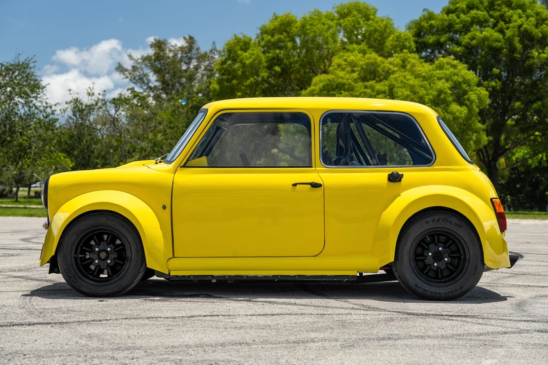 Mini Mini Mark III - Image 9 of 31