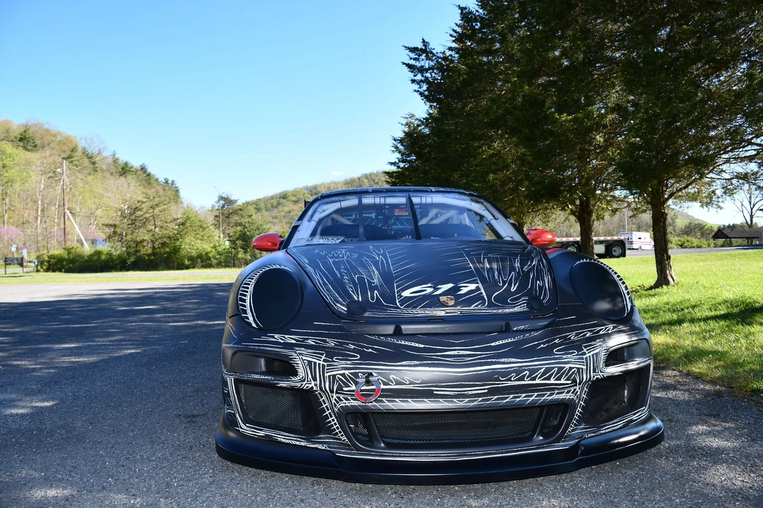 2006 Porsche 911 - Image 2 of 23