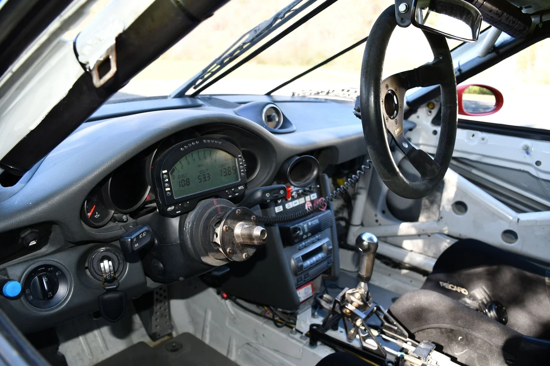 2006 Porsche 911 - Image 17 of 23