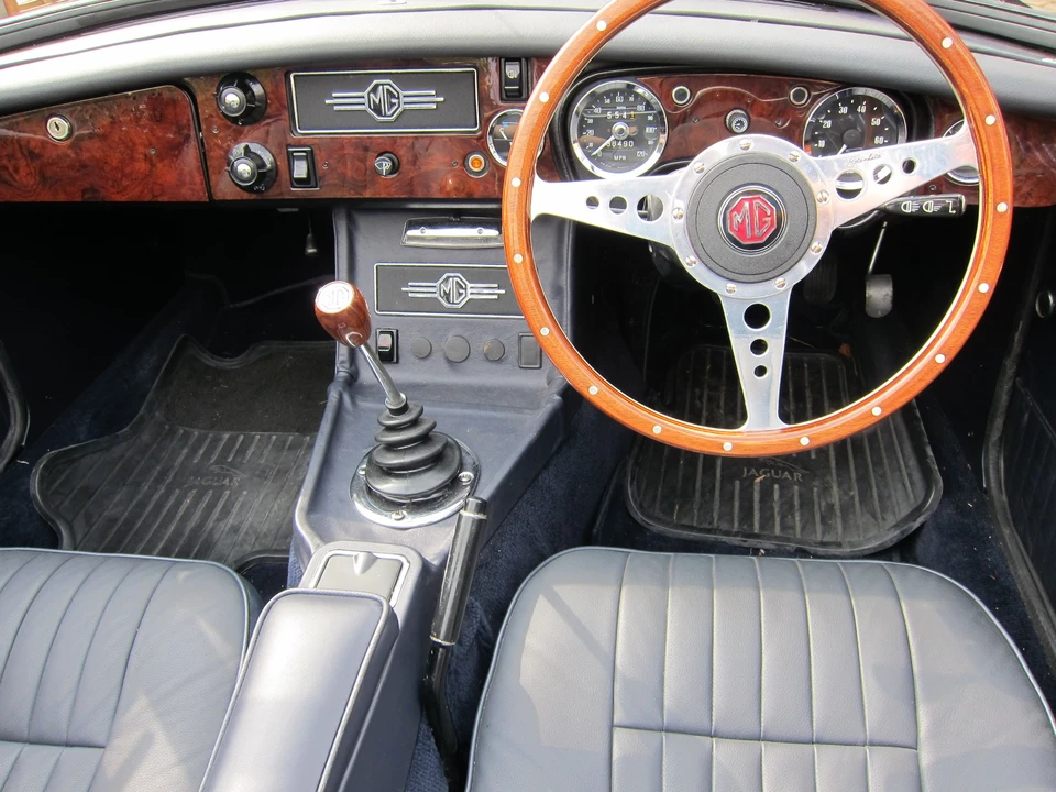 2010 MG MGB Roadster - Image 20 of 31