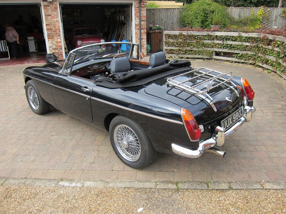 2010 MG MGB Roadster - Image 18 of 31