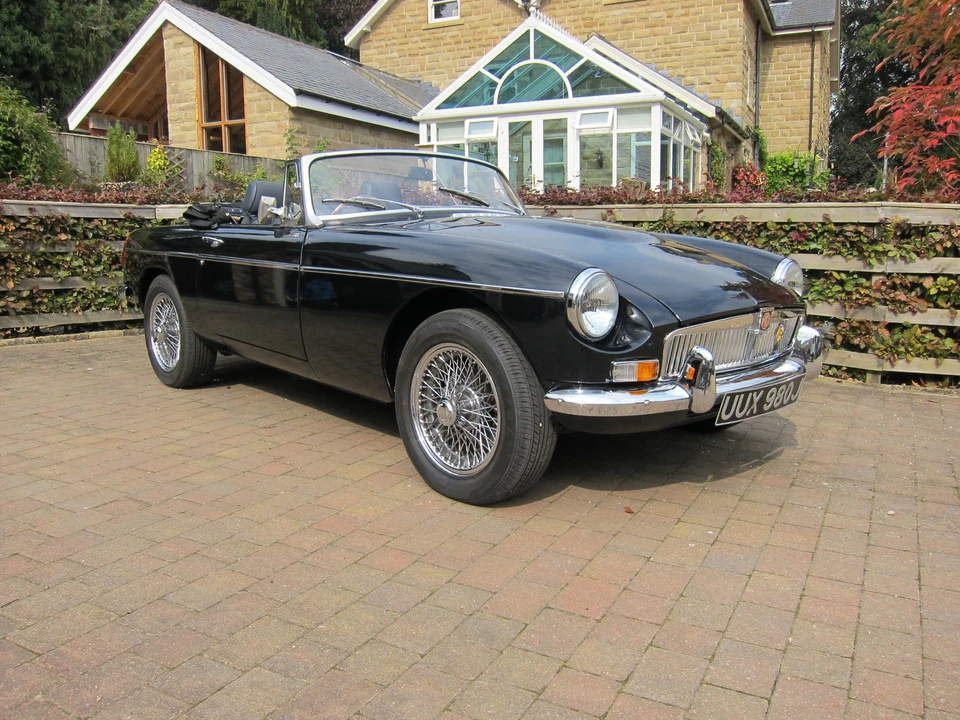 2010 MG MGB Roadster - Image 15 of 31
