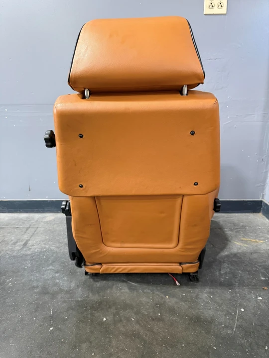 Parts & Memorabilia Seats & Interior - Image 26 of 31