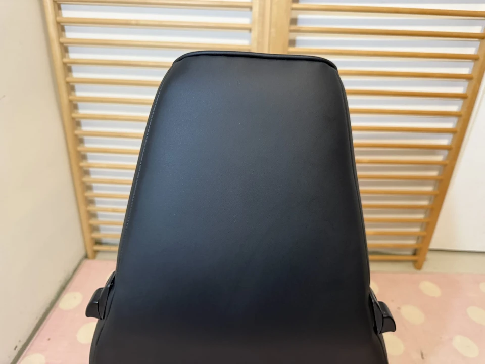 Parts & Memorabilia Seats & Interior - Image 21 of 31