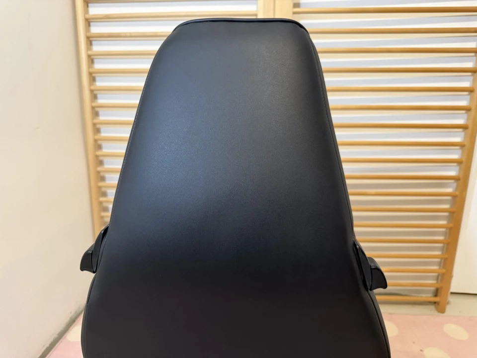 Parts & Memorabilia Seats & Interior - Image 22 of 31
